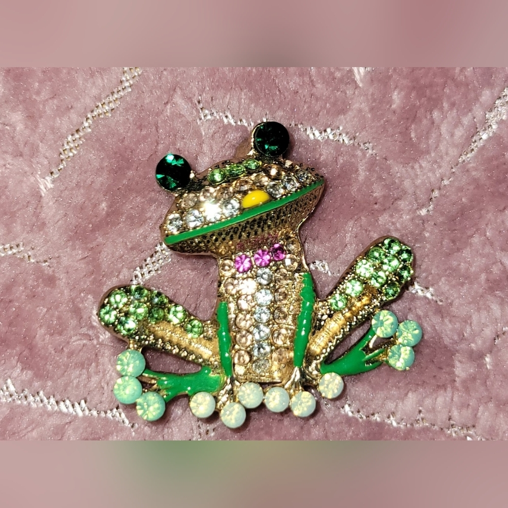 EUC Vintage Green Frog Toad Multi Color Rhinestone Brooch Pin